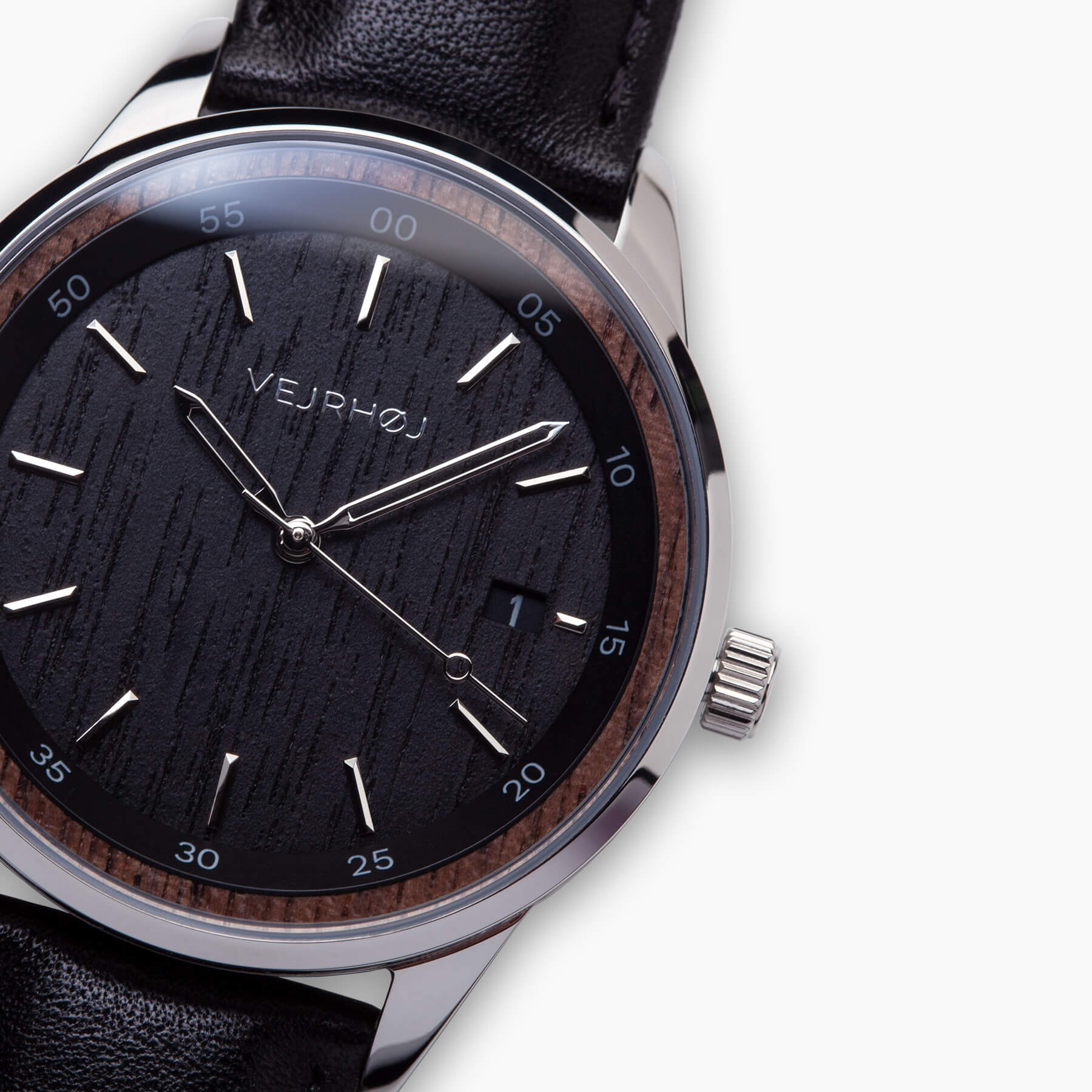 black wood watch VEJRHØJ a05 close up 