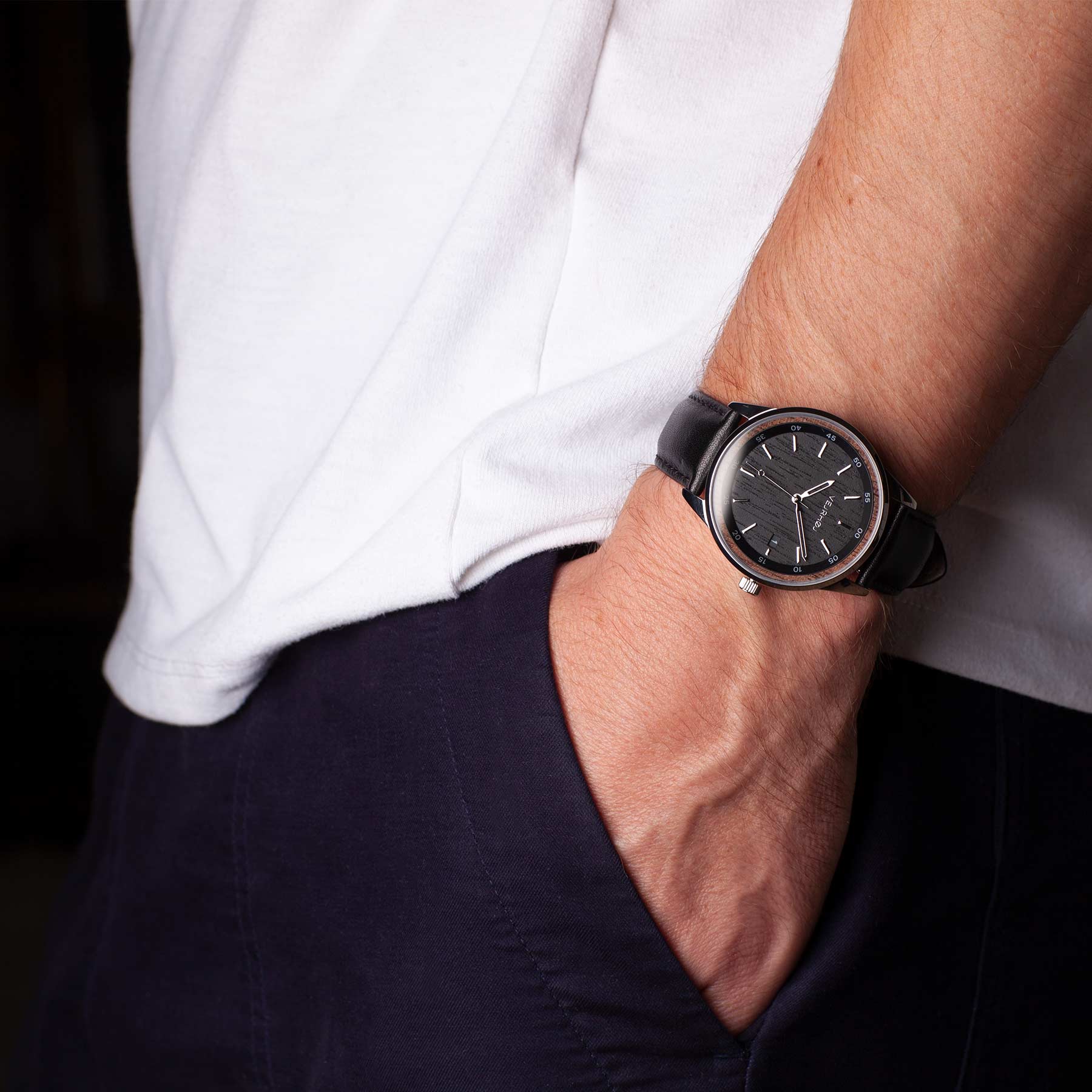 Blackstained walnut wood automatic watch with black straps and silver hands 