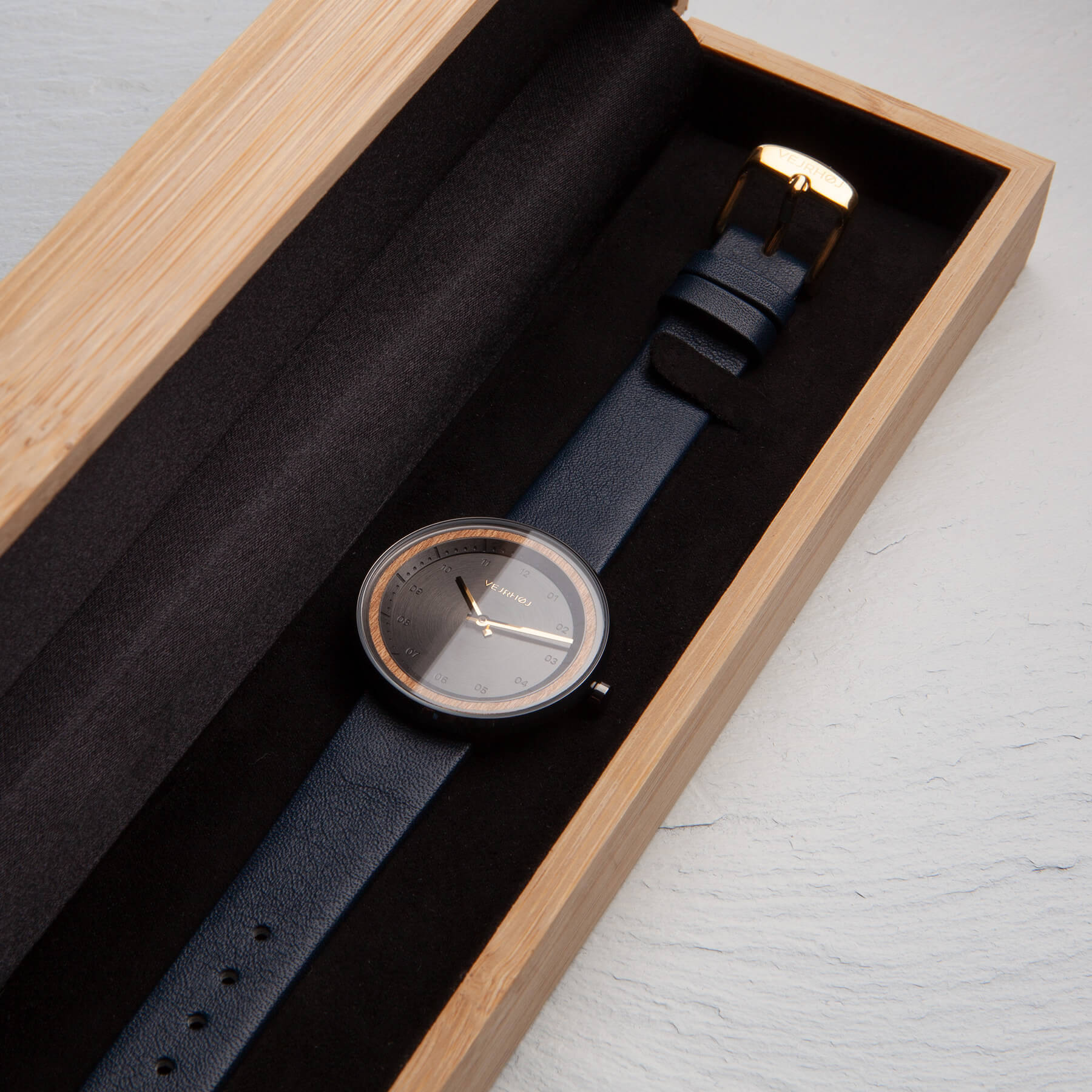 Ladies black & gold watch VEJRHØJ packaging